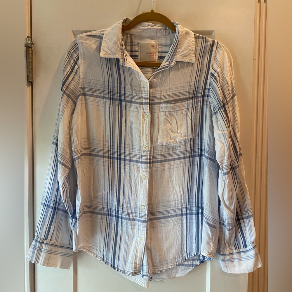 So-Favorite Shirt, Size MED, Ladies Button-down Flannel Shirt, White/Blue